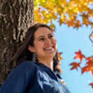 Meet your Posher, Monica